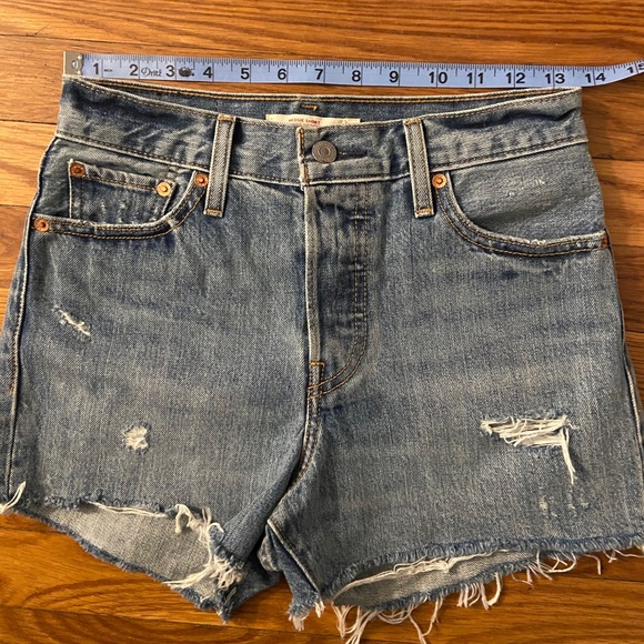 Levi’s Wedgie Short size 26 - Picture 7 of 9
